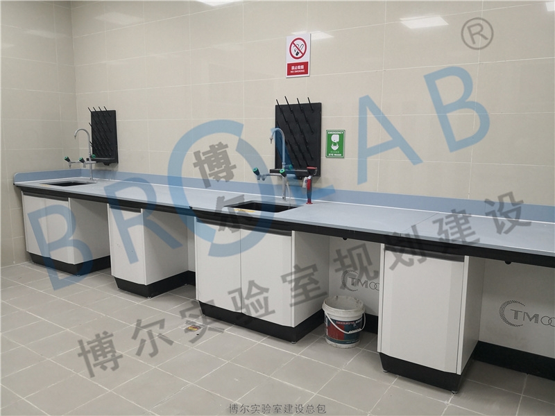 大学实验室家具挑选的技巧